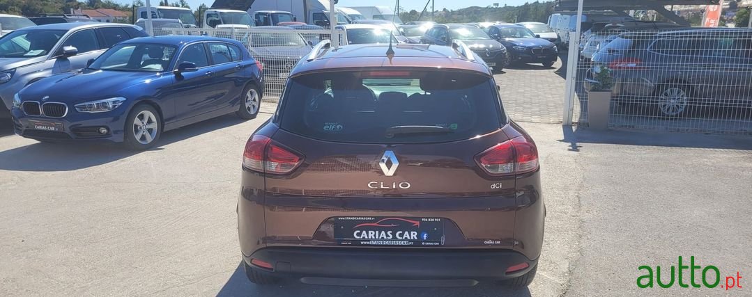 2014' Renault Clio Sport Tourer photo #3