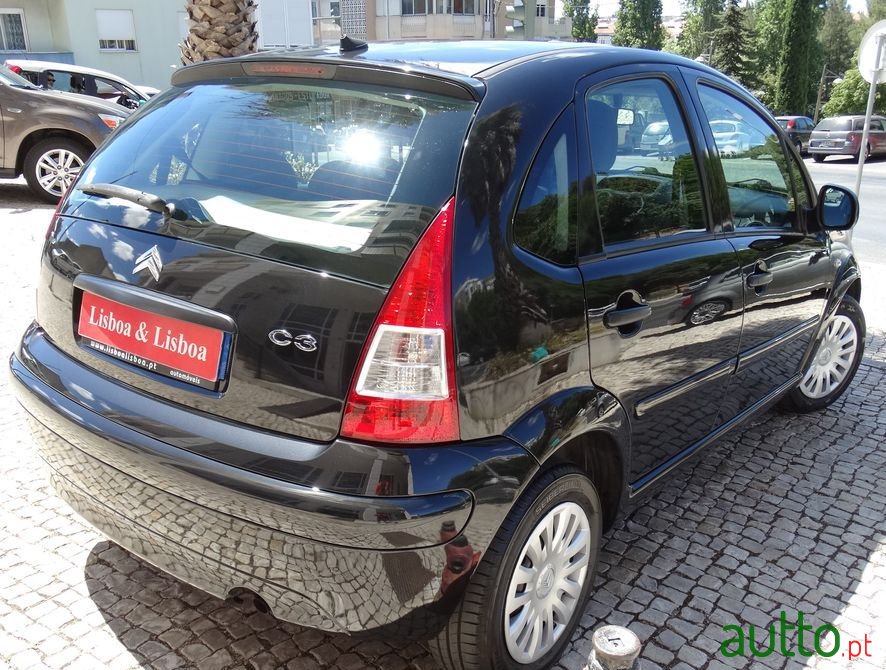 2010' Citroen C3 photo #3