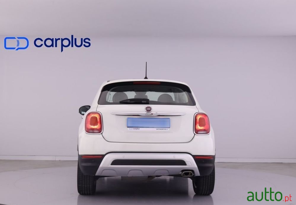 2017' Fiat 500X photo #6