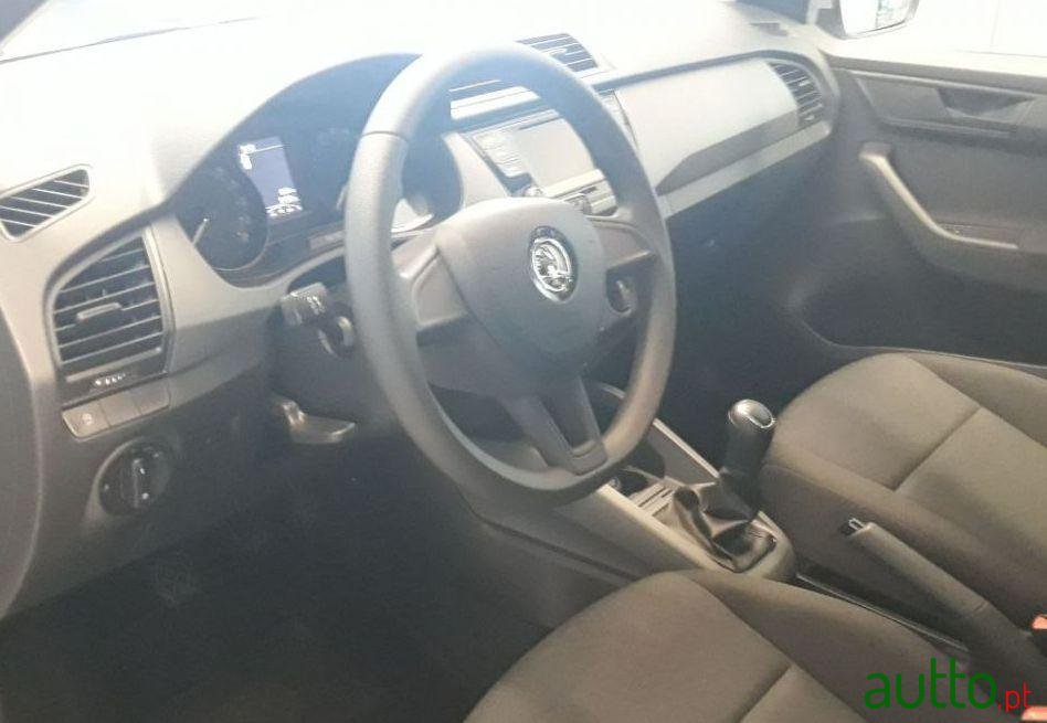 2017' Skoda Fabia 1.4 Tdi 90Cv Active Break photo #1