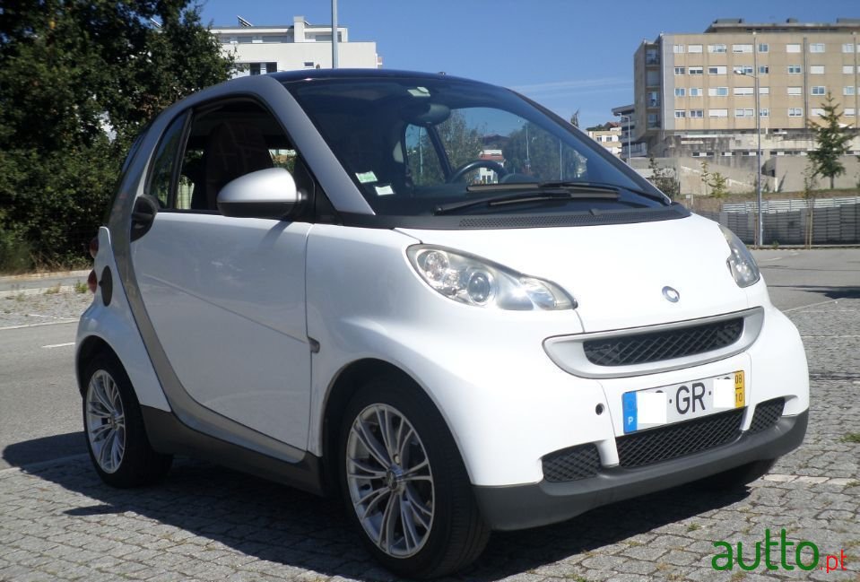2008' Smart Fortwo photo #1