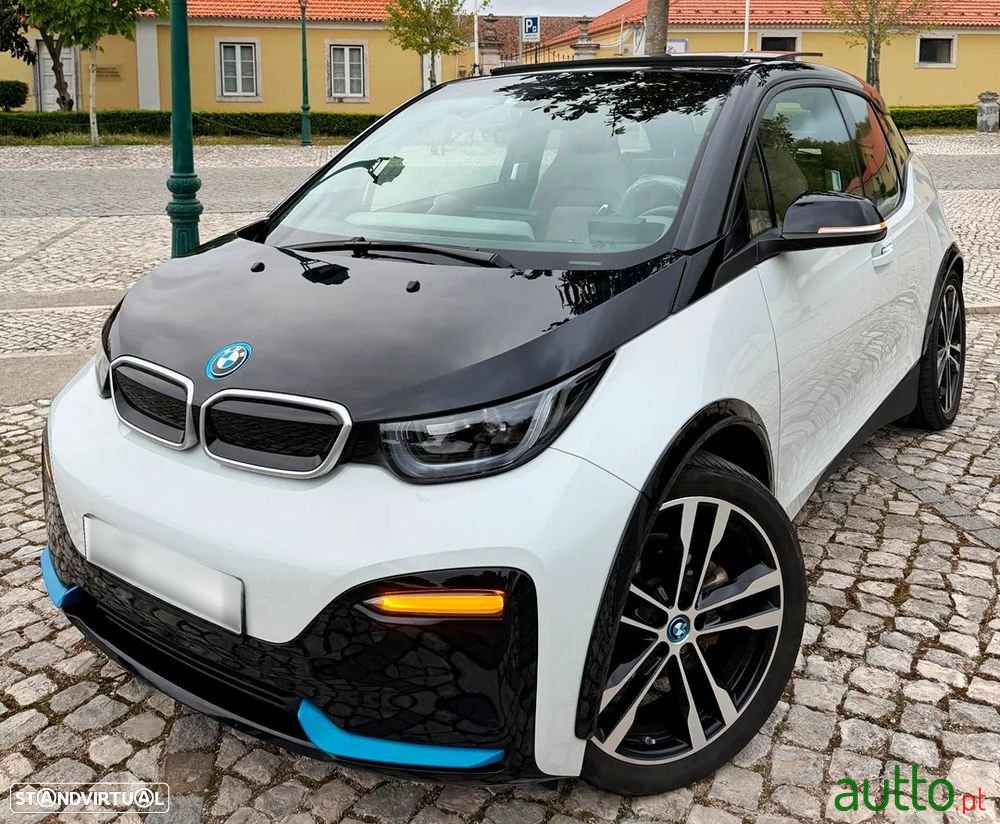 2022' BMW Série I S 120Ah photo #2