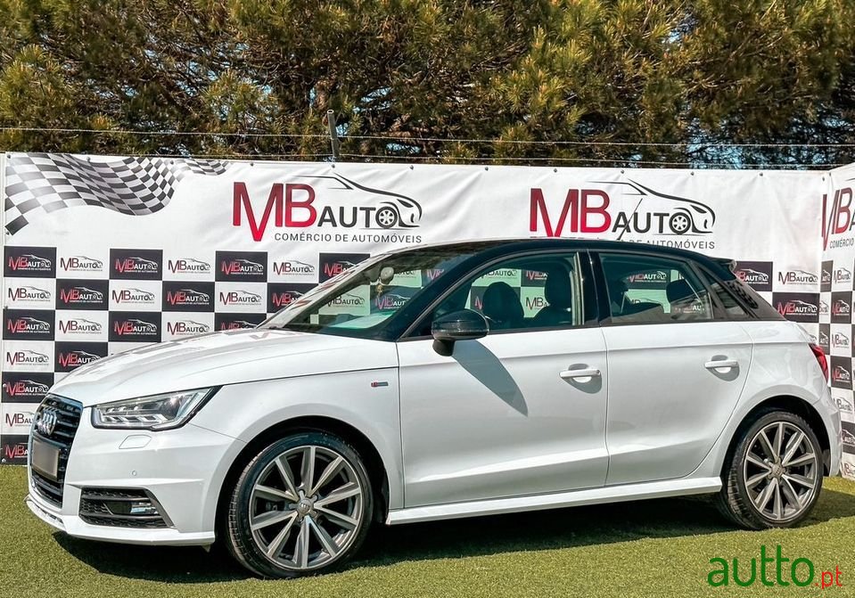 2017' Audi A1 photo #2