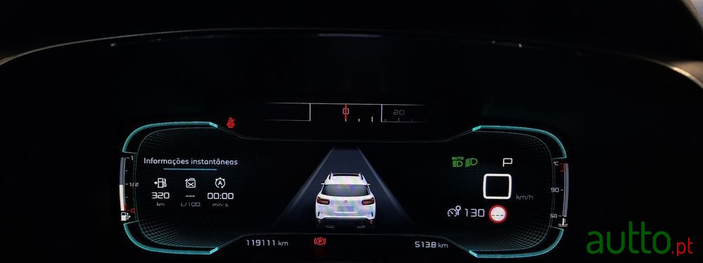 2019' Citroen C5 Aircross photo #6