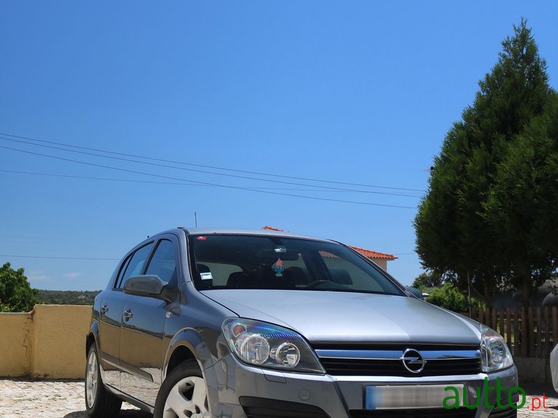 2006' Opel Astra 1.4 photo #5