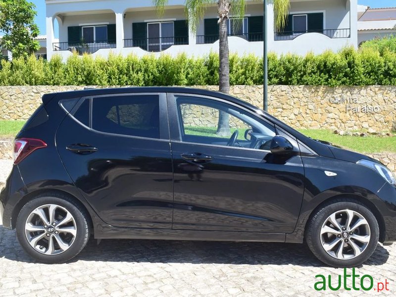 2019' Hyundai i10 photo #4