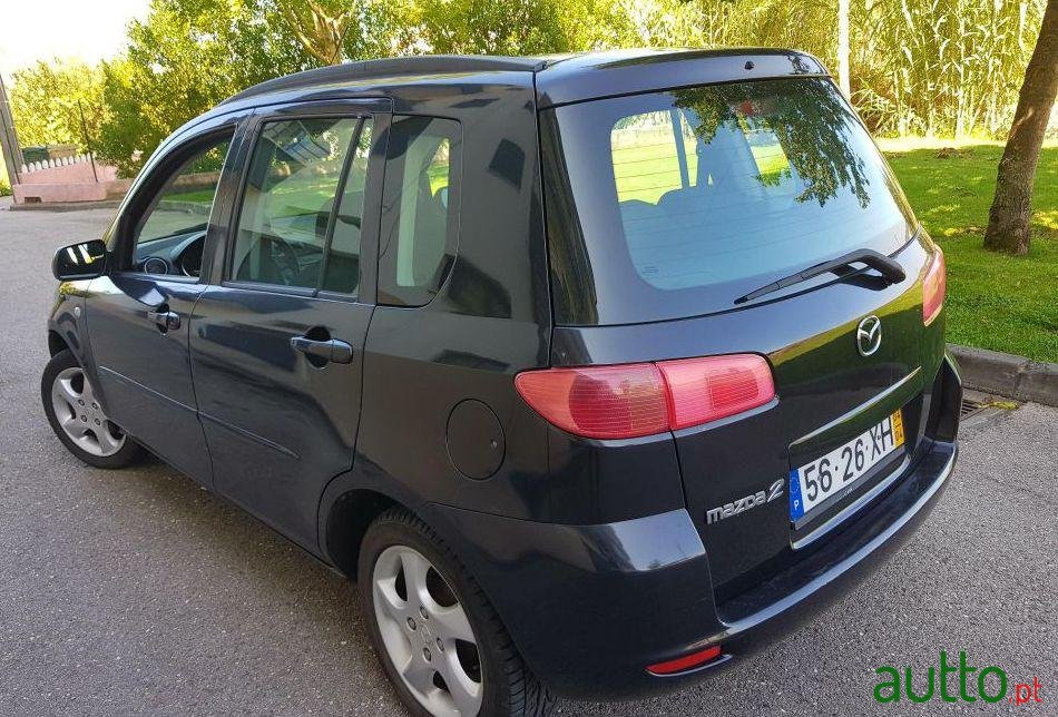 2004' Mazda 2 1.4Hdi photo #3