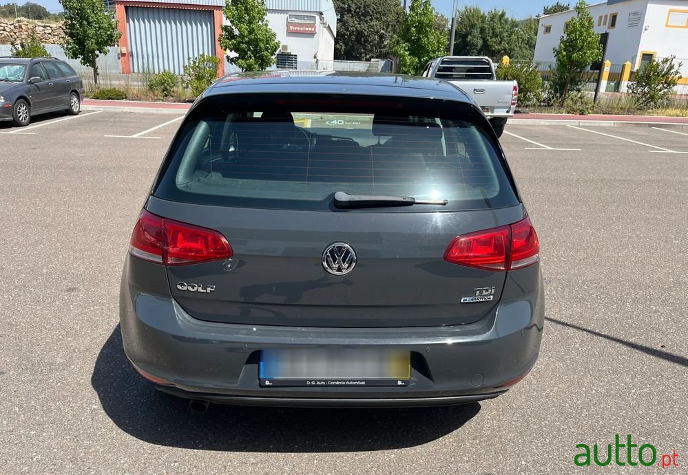 2015' Volkswagen Golf photo #4