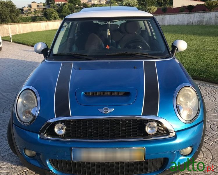 2008' MINI Cooper S photo #1