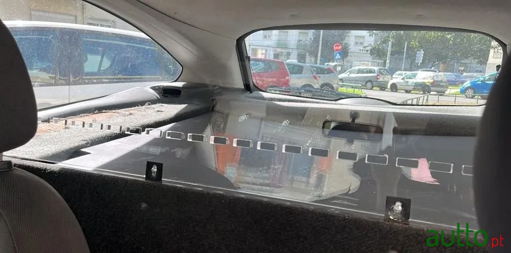 2001' Ford Focus photo #6