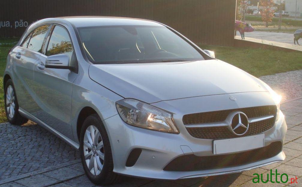2016' Mercedes-Benz A-180 photo #4