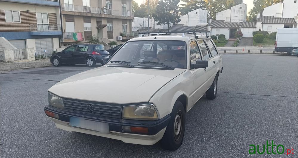 1990' Peugeot 505 Break photo #1