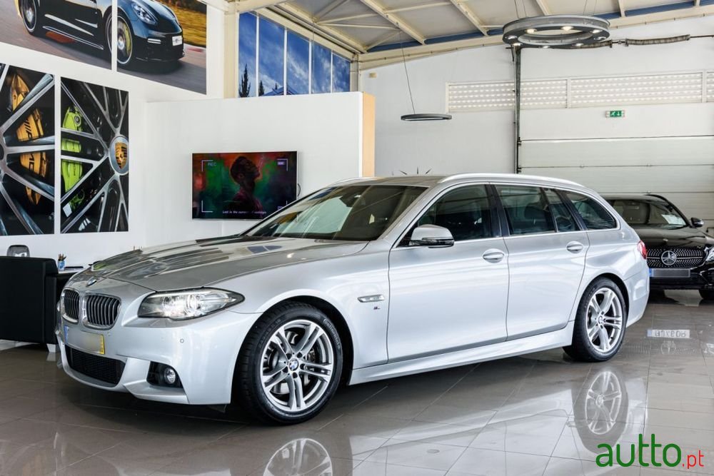 2014' BMW Série 5 D Pack M Auto photo #1