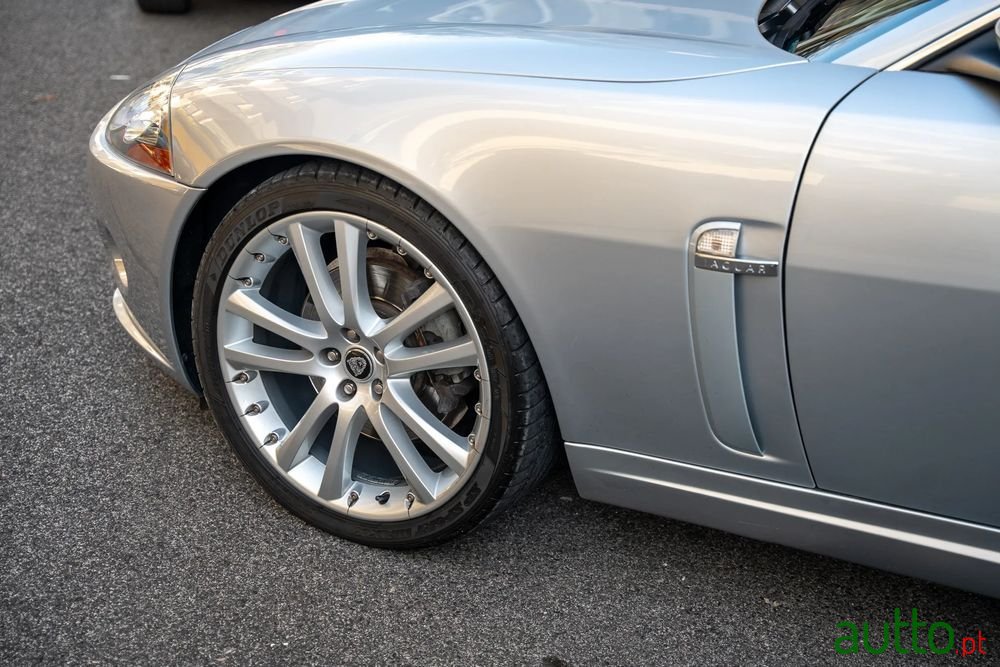2007' Jaguar XK 4.2 V8 Coupé photo #4