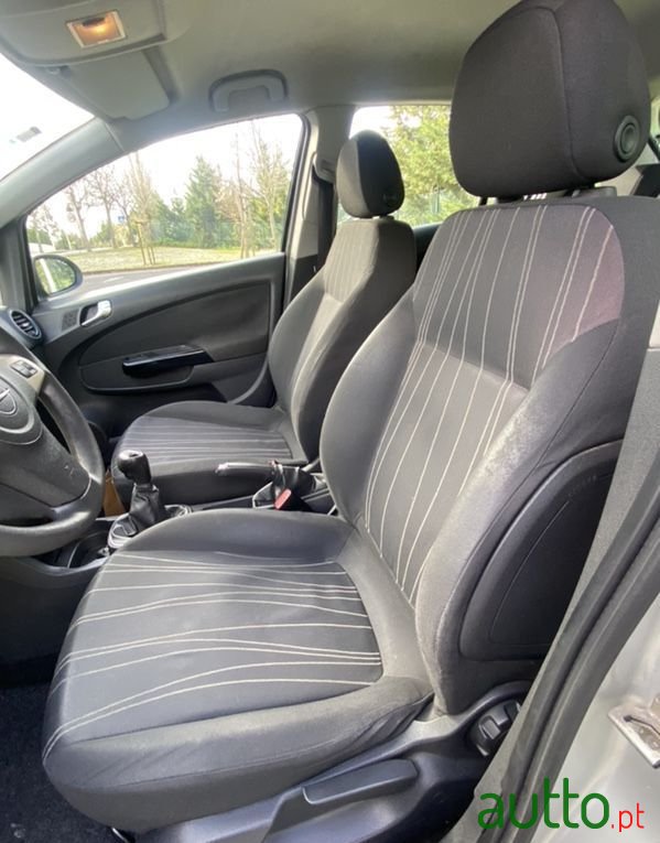 2007' Opel Corsa 1.2 Enjoy photo #6