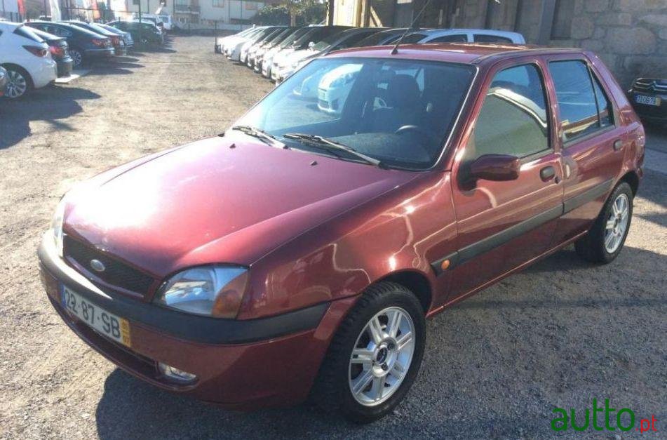 2001' Ford Fiesta 1.25 Ghia photo #2