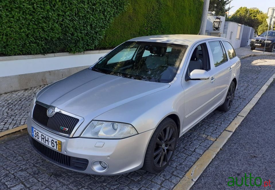 2008' Skoda Octavia Break photo #4