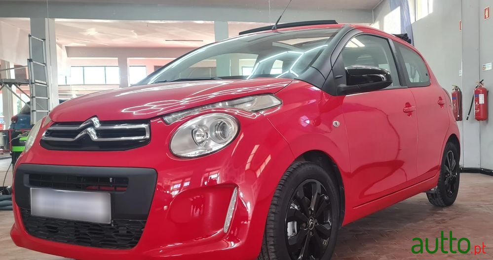 2014' Citroen C1 Airscape Vti Shine photo #4