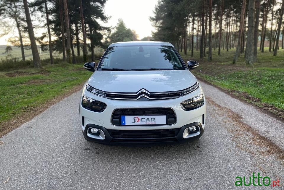 2019' Citroen C4 Cactus photo #3