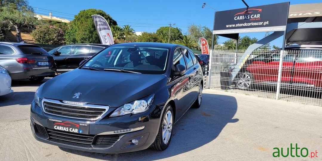 2017' Peugeot 308 Sw photo #1