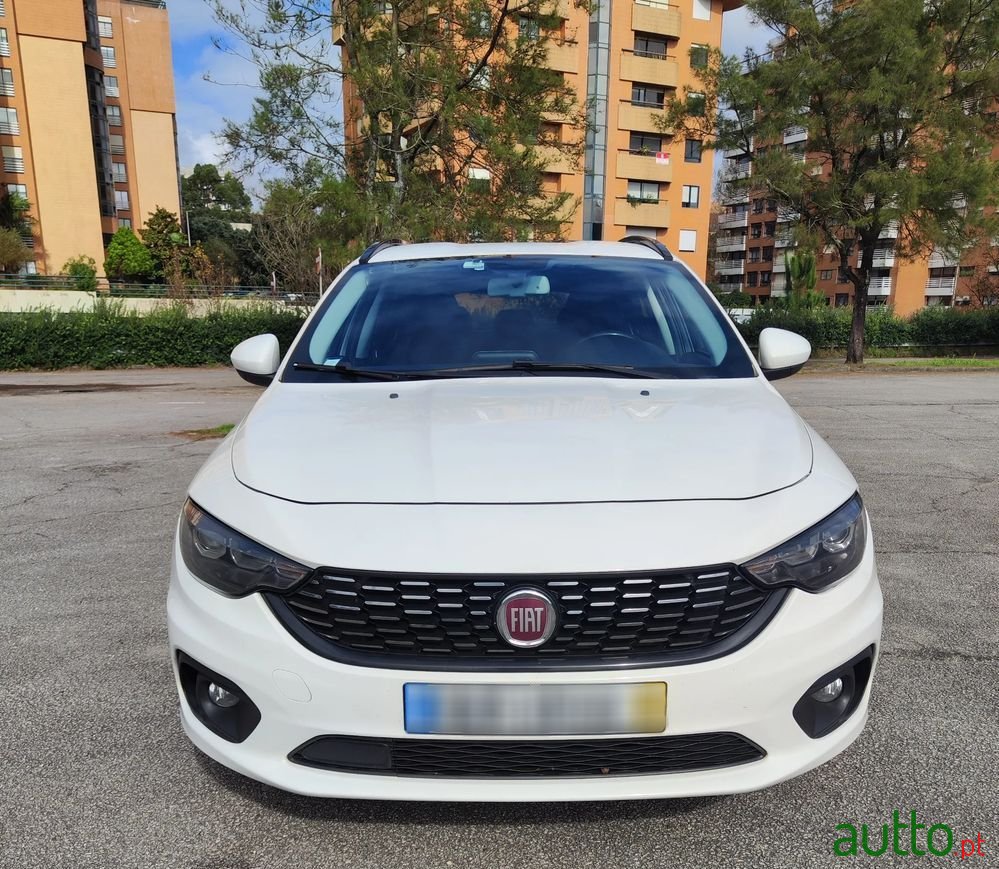 2019' Fiat Tipo Station Wagon photo #3