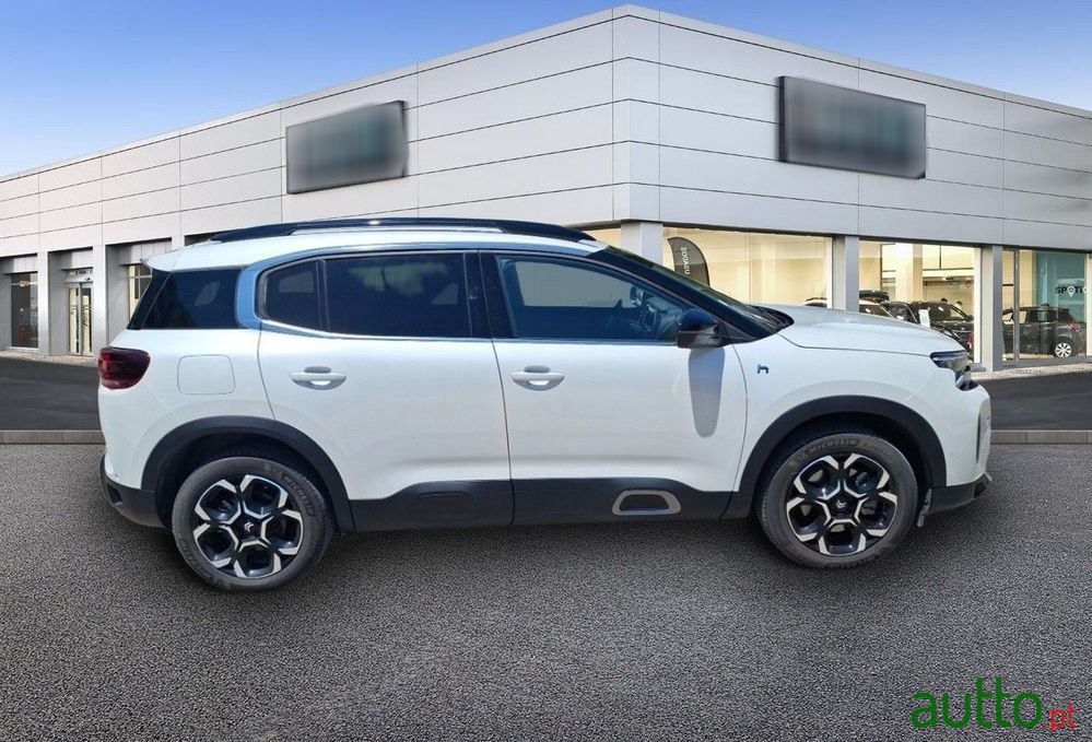 2023' Citroen C5 Aircross photo #4