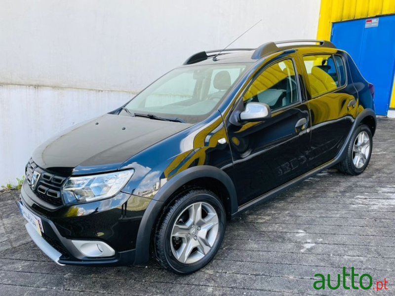 2018' Dacia Sandero Stepway photo #1