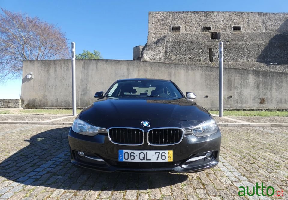 2015' BMW 320 photo #5