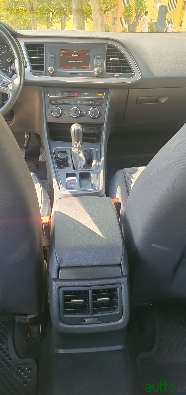 2020' SEAT Leon photo #7