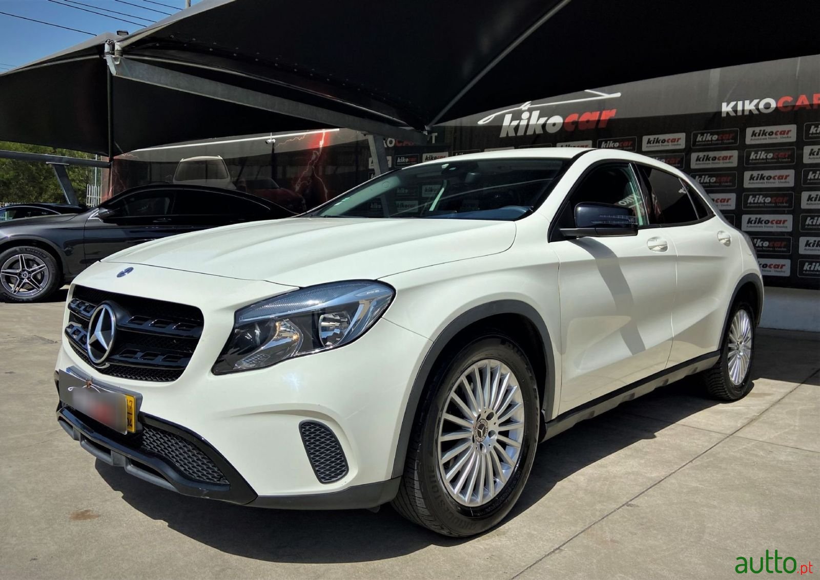 2017' Mercedes-Benz Gla-180 photo #3