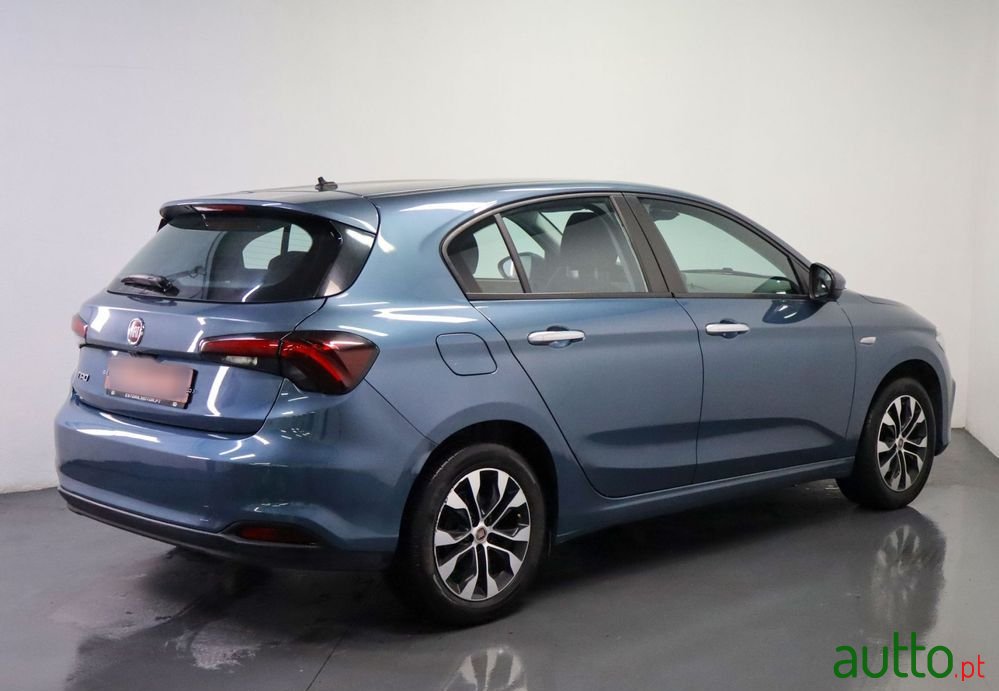 2022' Fiat Tipo photo #3