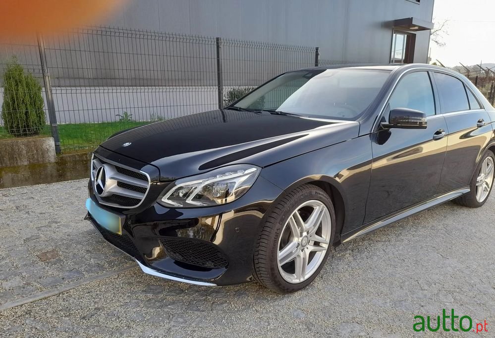 2013' Mercedes-Benz Classe E photo #2