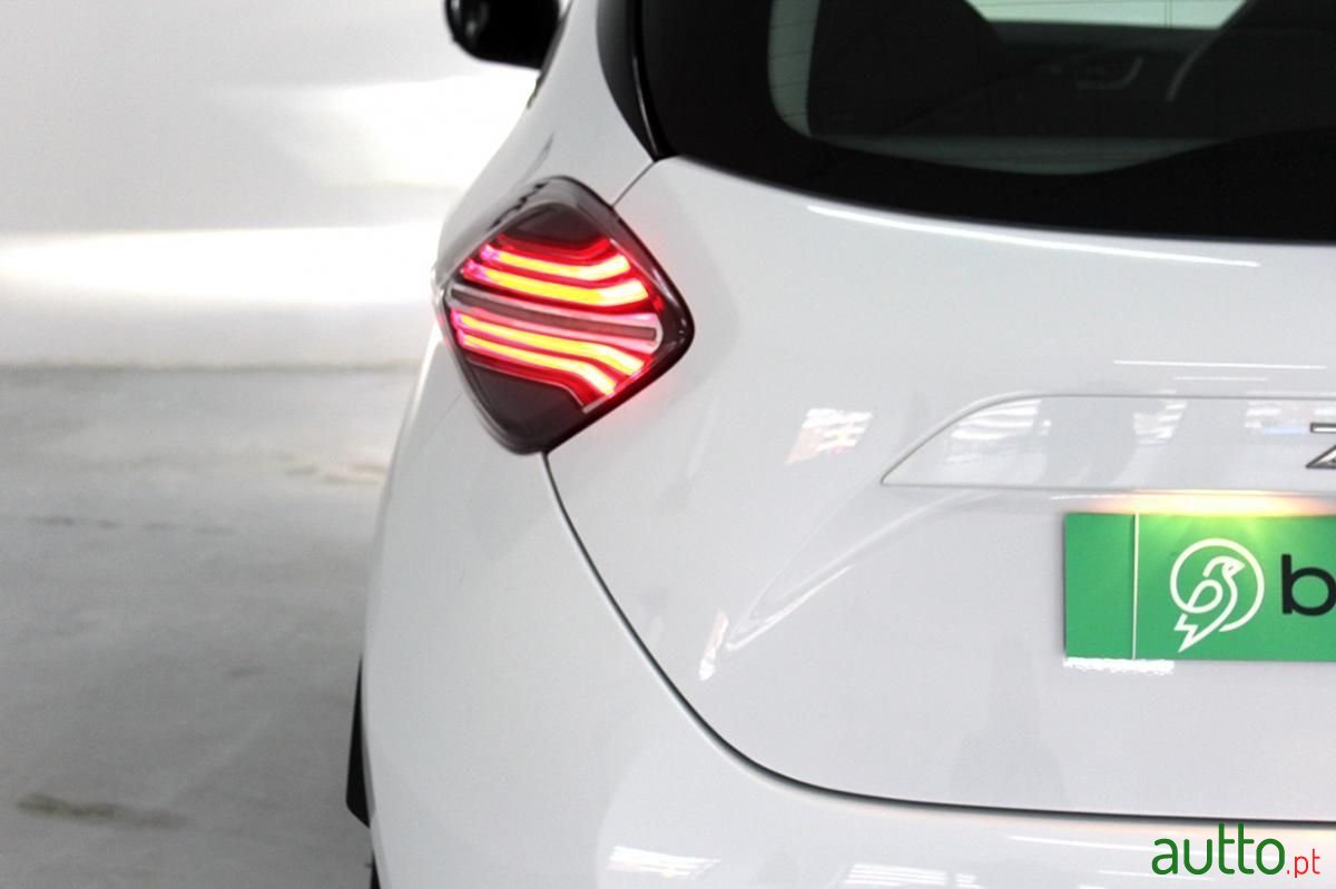 2020' Renault Zoe photo #5