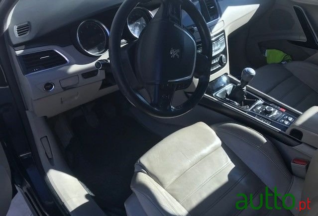 2011' Peugeot 508 photo #5