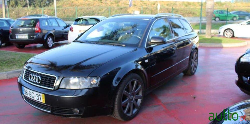 2003' Audi A4 Avant photo #5