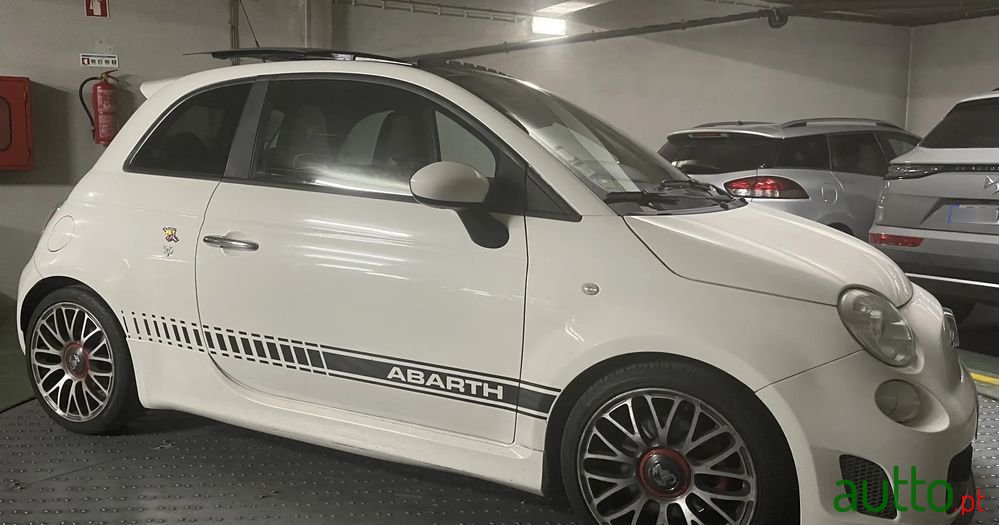 2012' Fiat 595 Abarth photo #3