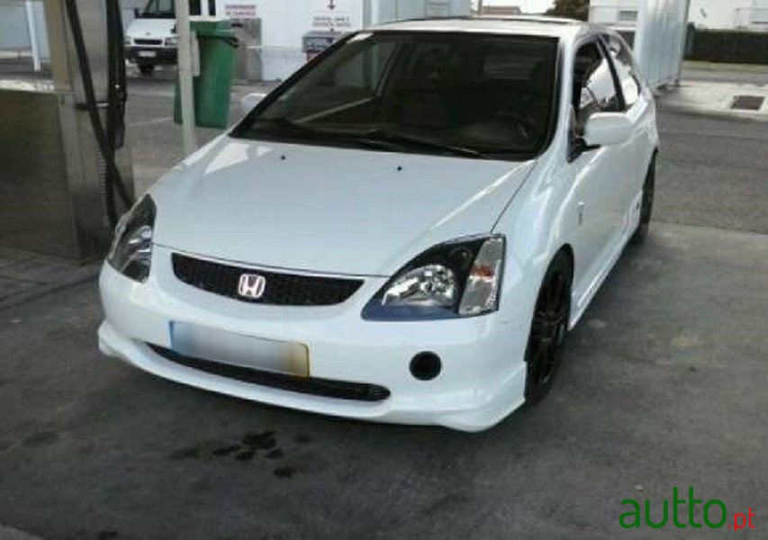 2002' Honda Civic Type-R photo #1