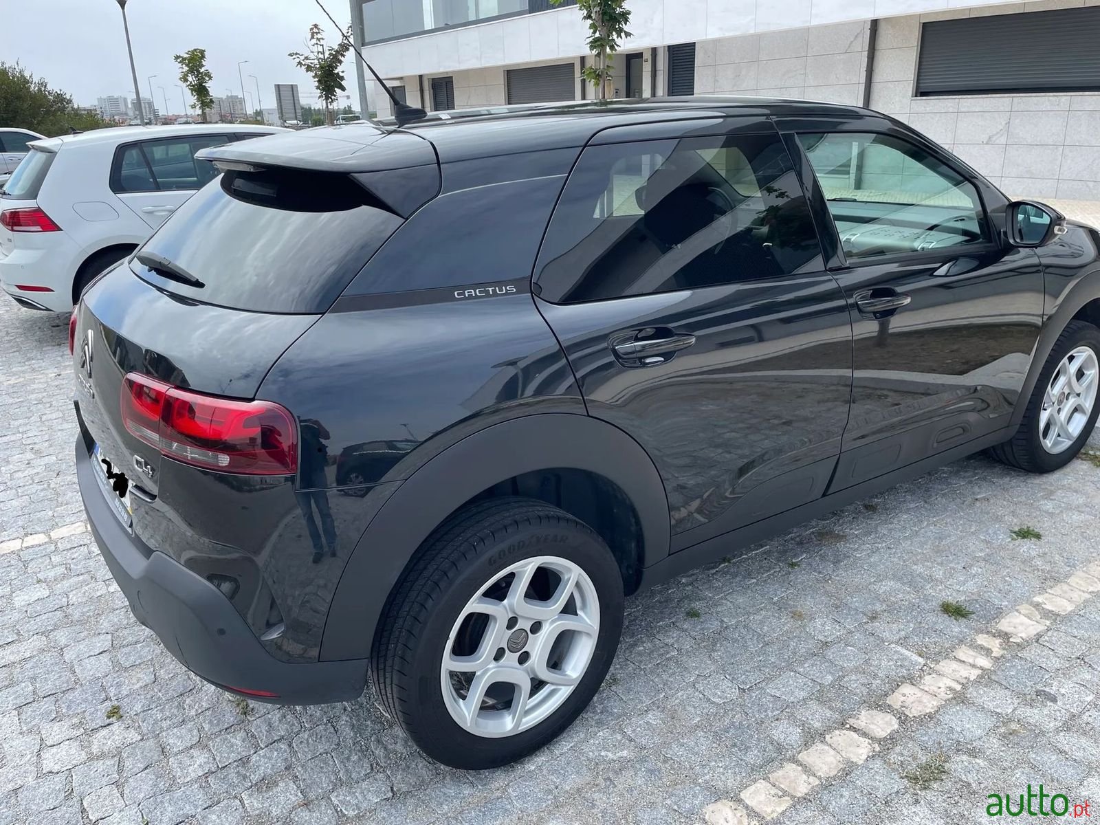 2019' Citroen C4 Cactus photo #3