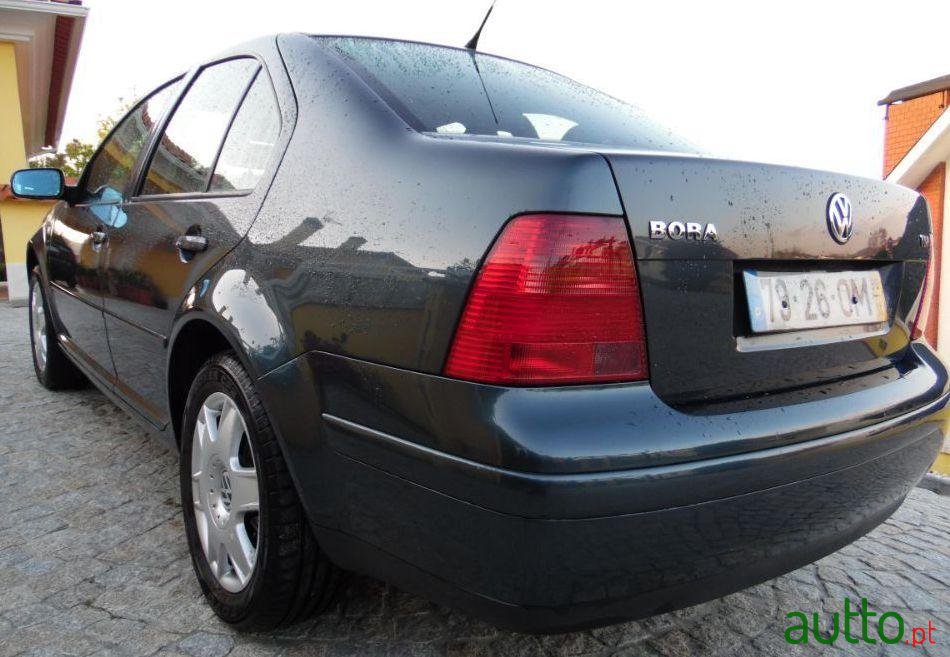 1999' Volkswagen Bora photo #2