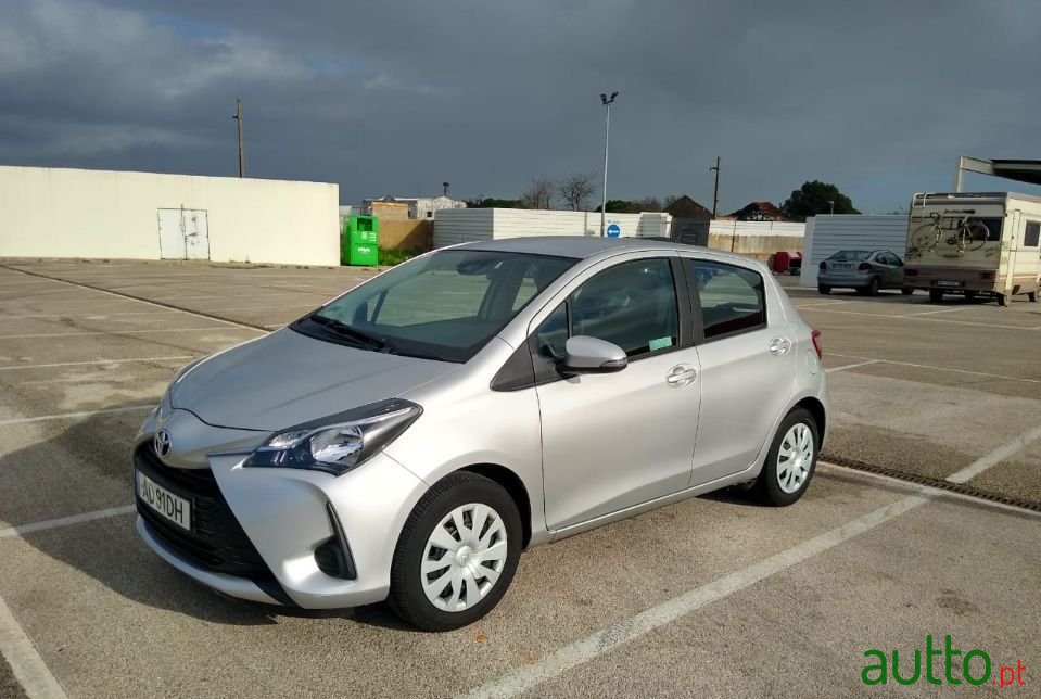 2018' Toyota Yaris photo #1