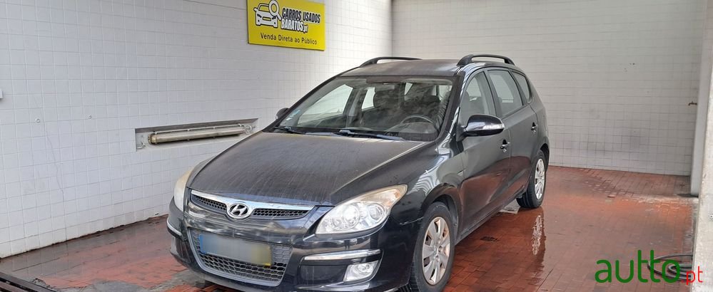 2008' Hyundai i30 Cw photo #1