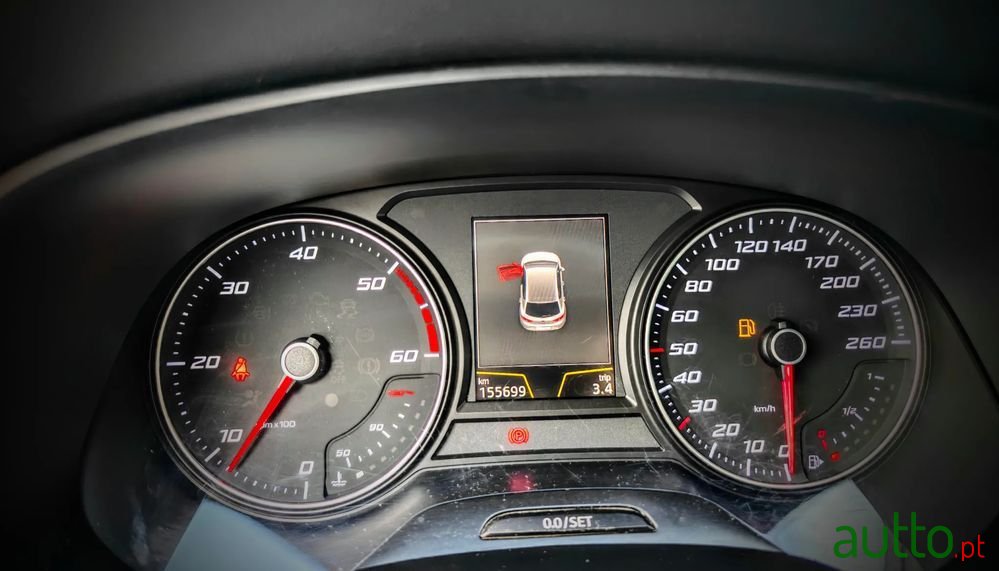 2017' SEAT Leon 1.6 Tdi Fr S/S photo #6