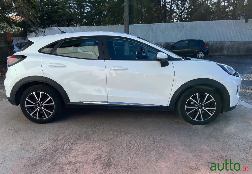 2020' Ford Puma photo #6