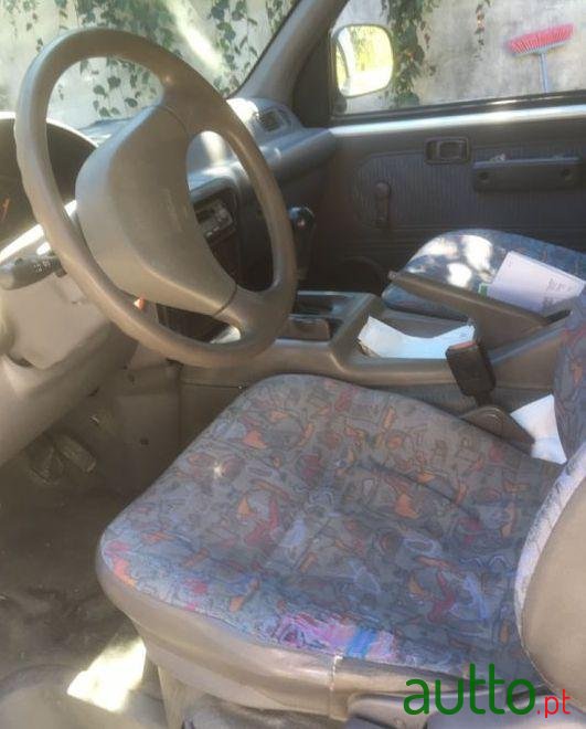 1996' Nissan Vanette photo #2