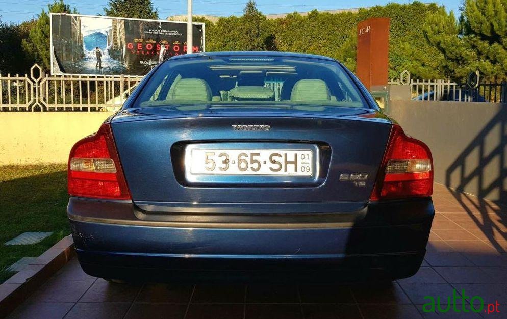 2001' Volvo S80 2.8 T6 photo #3