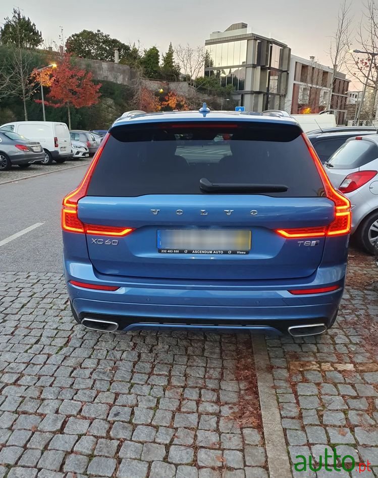 2019' Volvo Xc 60 photo #1