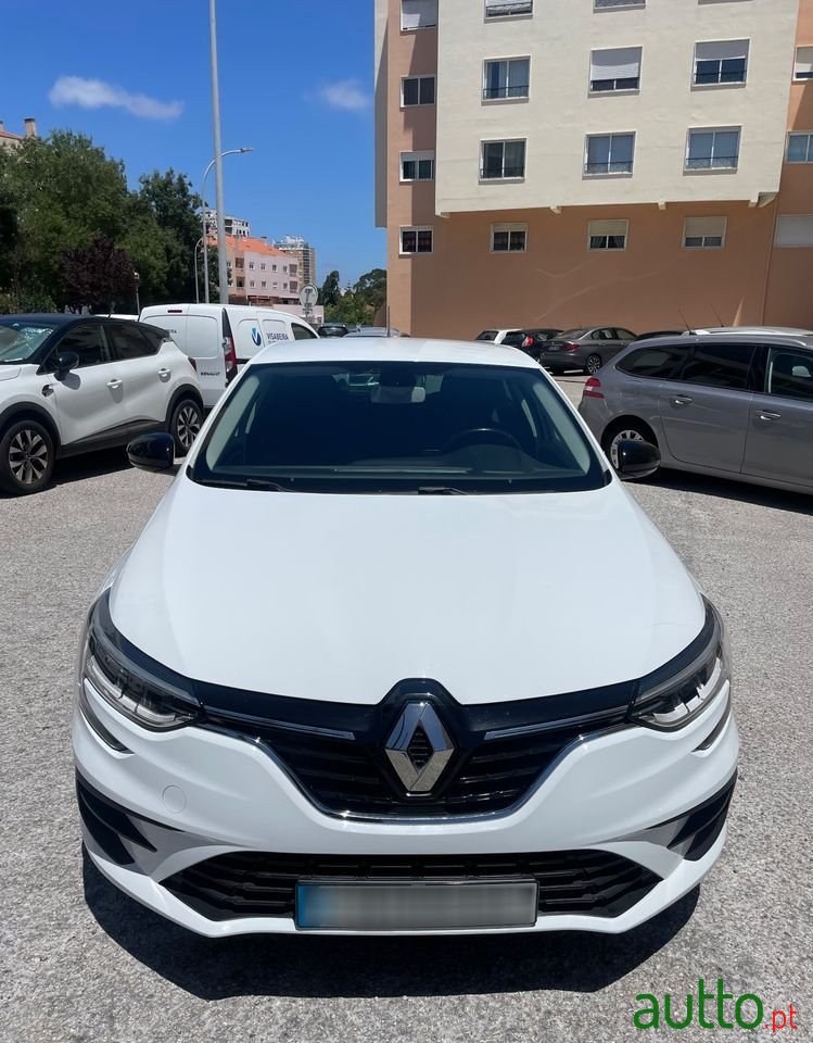 2021' Renault Megane photo #3