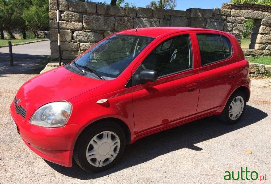 2000' Toyota Yaris 1.0 Vvt.I Ac photo #1
