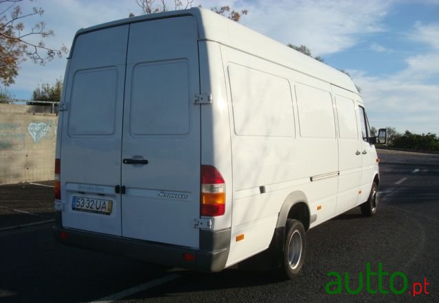 2002' Mercedes-Benz Sprinter photo #1