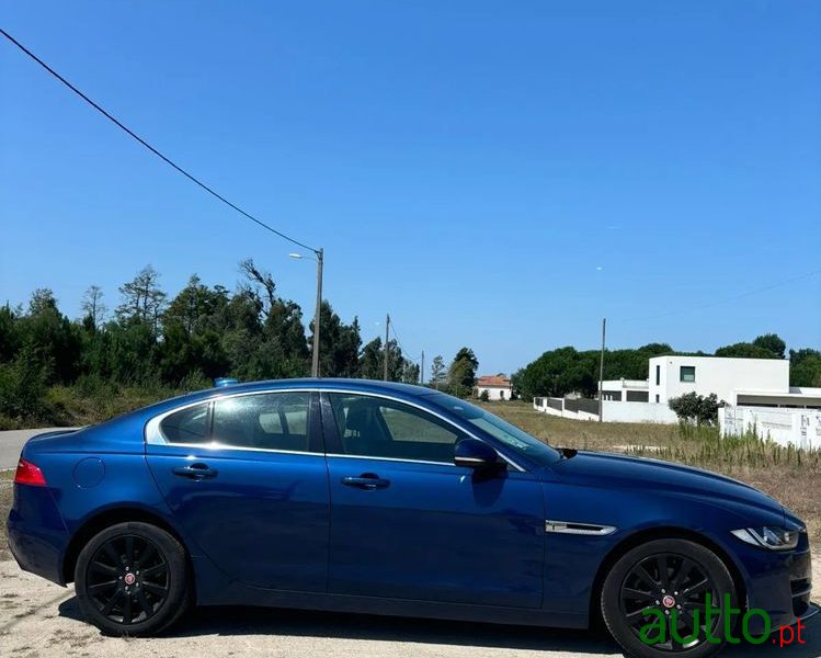 2016' Jaguar XE 2.0 D Prestige photo #3